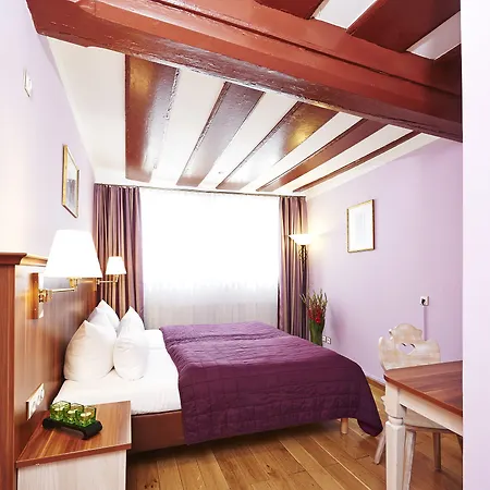 Elch 3* Νυρεμβέργη